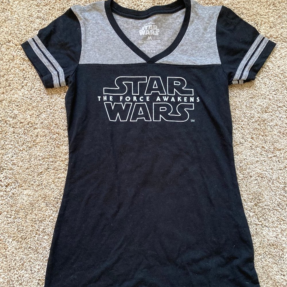Disney Parks Star Wars Force Awakens T-Shirt Medium